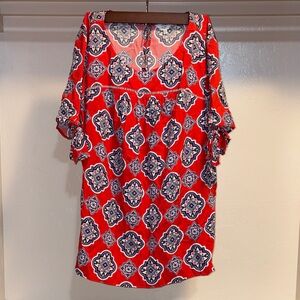 Crown & Ivy Red and Navy Geometric Tunic